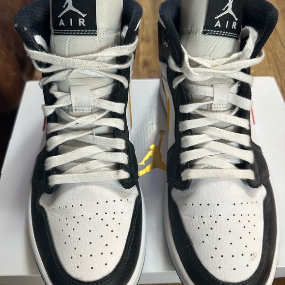 Air Jordan 1 Mid 'Alternate Swooshes Red Yellow (Women's) - Picture 2 of 7